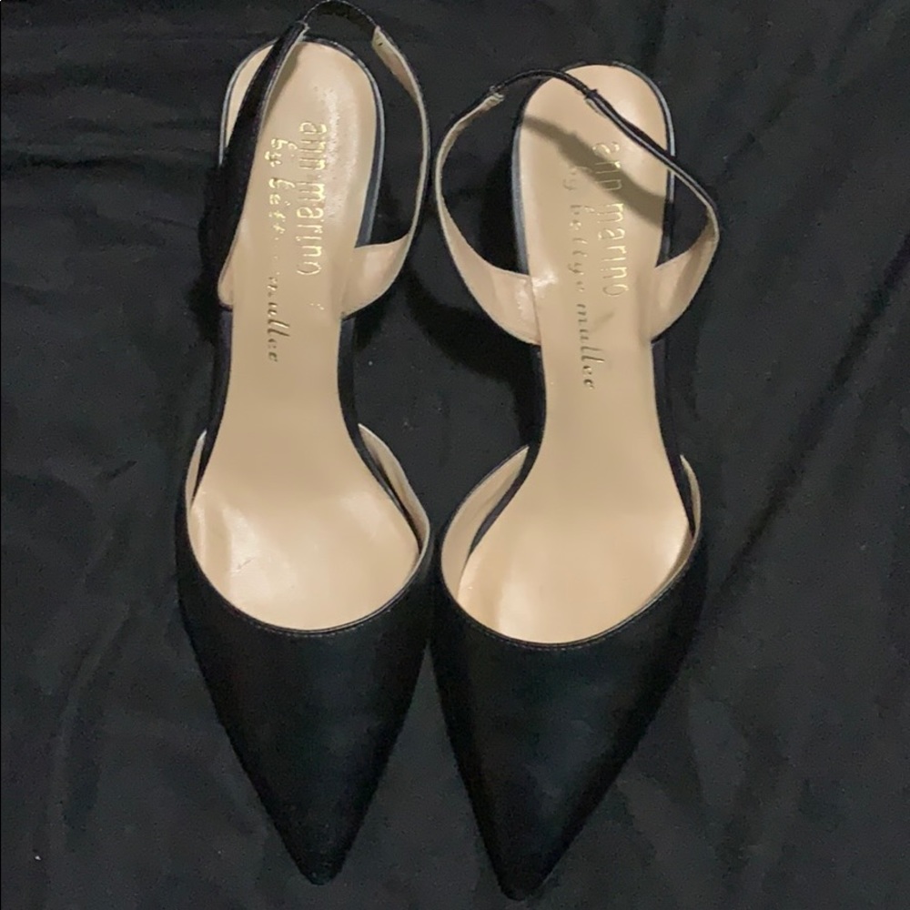Ann Marino by Bettye Mullet Pumps